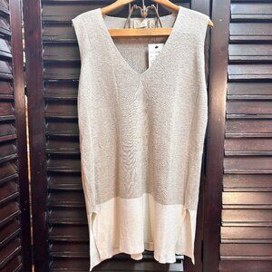 NWT Anne Klein A Line Neutral Tank/Tunic
B1-01
